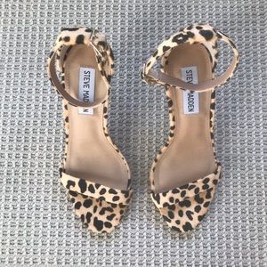 Sexy leopard print Steve Madden heels